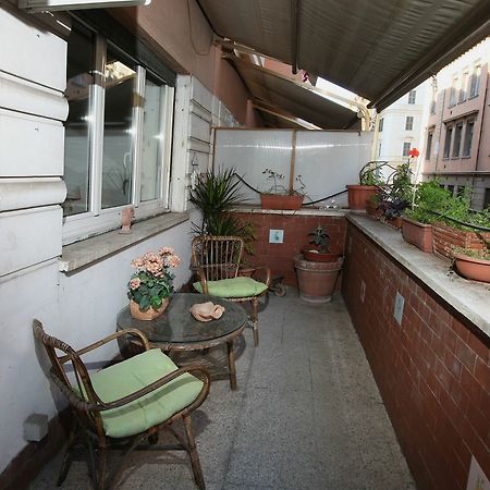 Anna A San Pietro Holiday House Rome Bagian luar foto